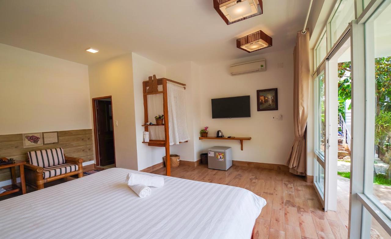 Waves Resort Дуонг-Донг Экстерьер фото